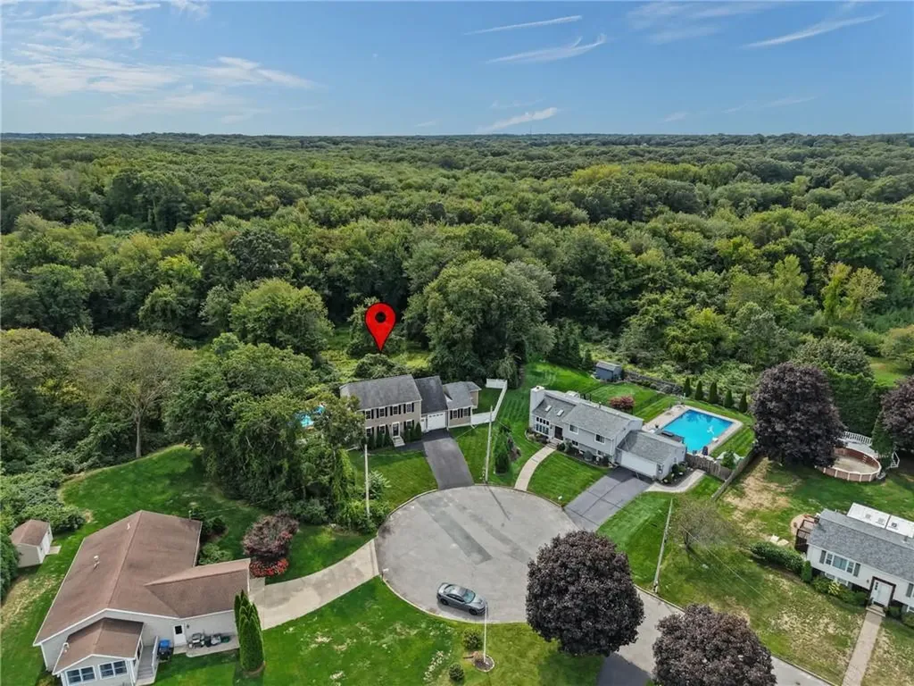 105 Amy Drive Cranston RI 02921