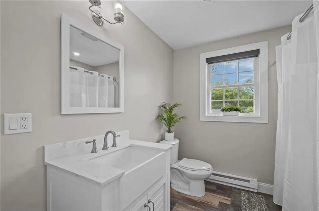 105 Amy Drive Cranston RI 02921