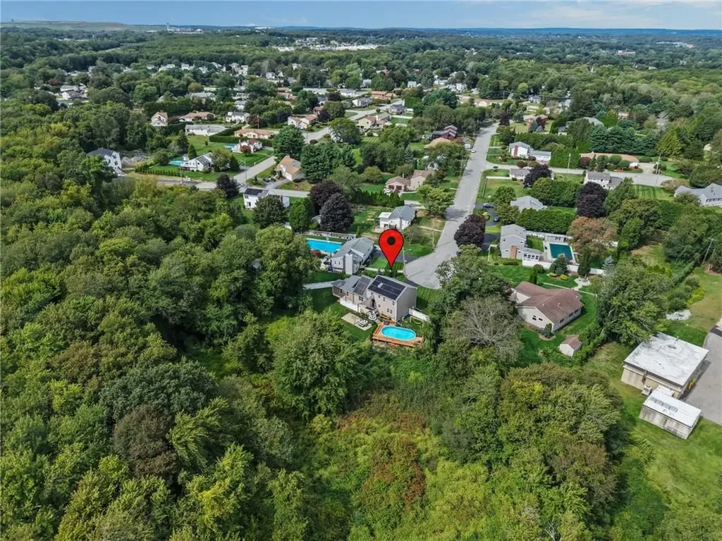 105 Amy Drive Cranston RI 02921