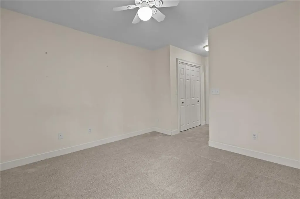 440 Captains Circle Fall River MA 02721