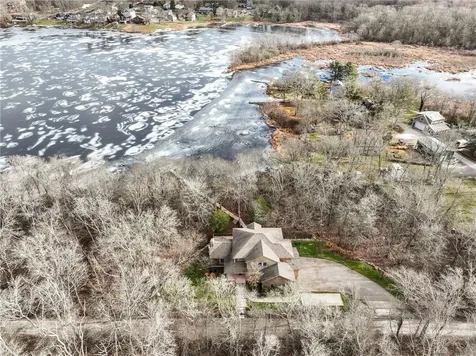 440 Captains Circle Fall River MA 02721