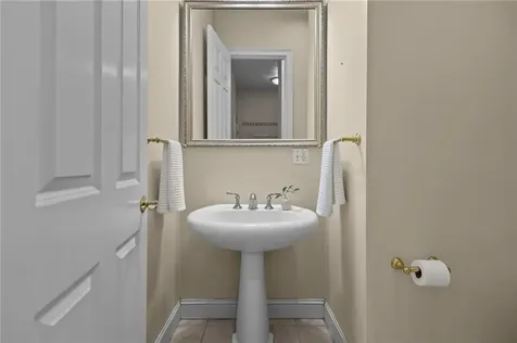 440 Captains Circle Fall River MA 02721