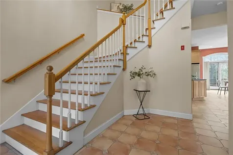 440 Captains Circle Fall River MA 02721