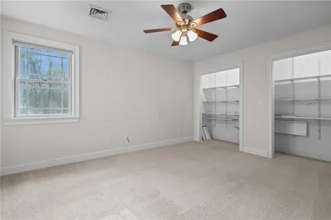 440 Captains Circle Fall River MA 02721