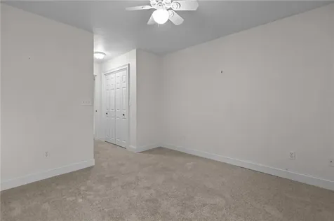 440 Captains Circle Fall River MA 02721