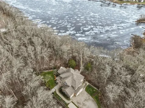 440 Captains Circle Fall River MA 02721