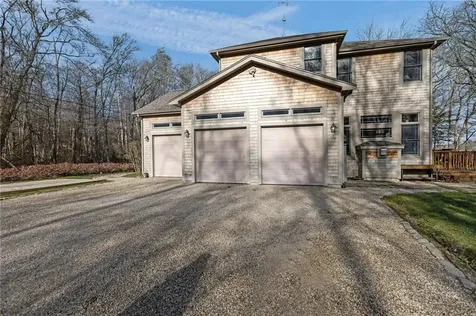 440 Captains Circle Fall River MA 02721