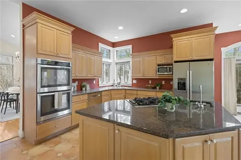 440 Captains Circle Fall River MA 02721