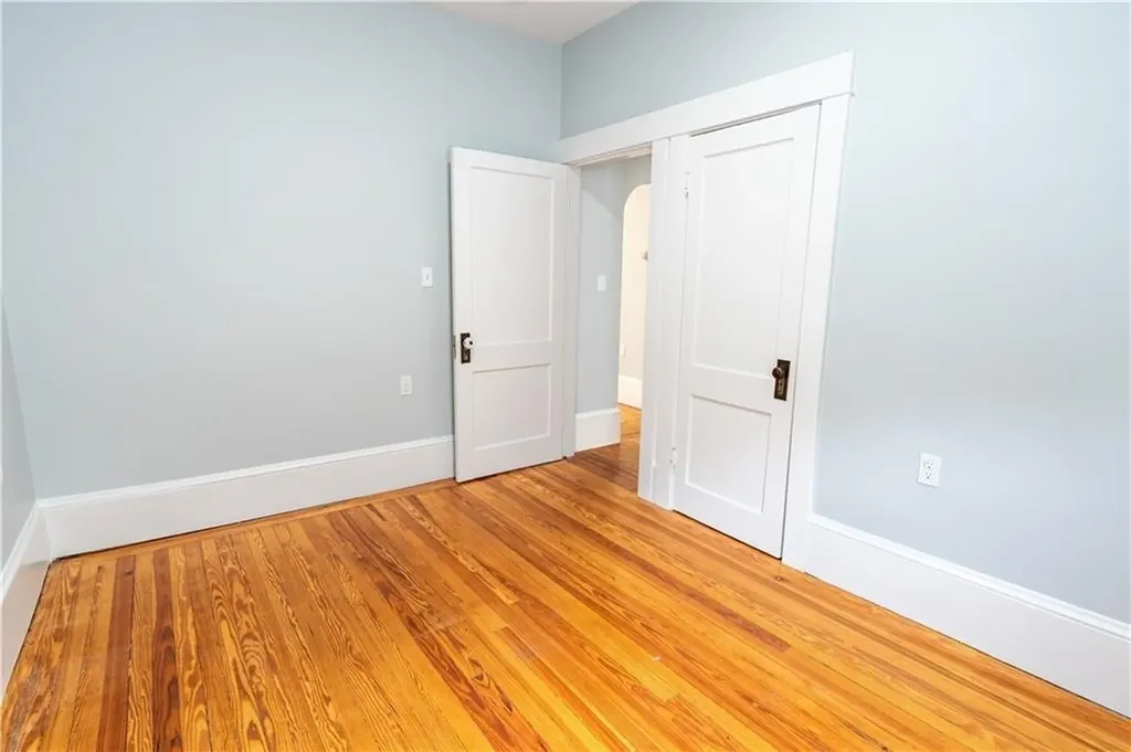 168 Waterman Avenue East Providence RI 02914