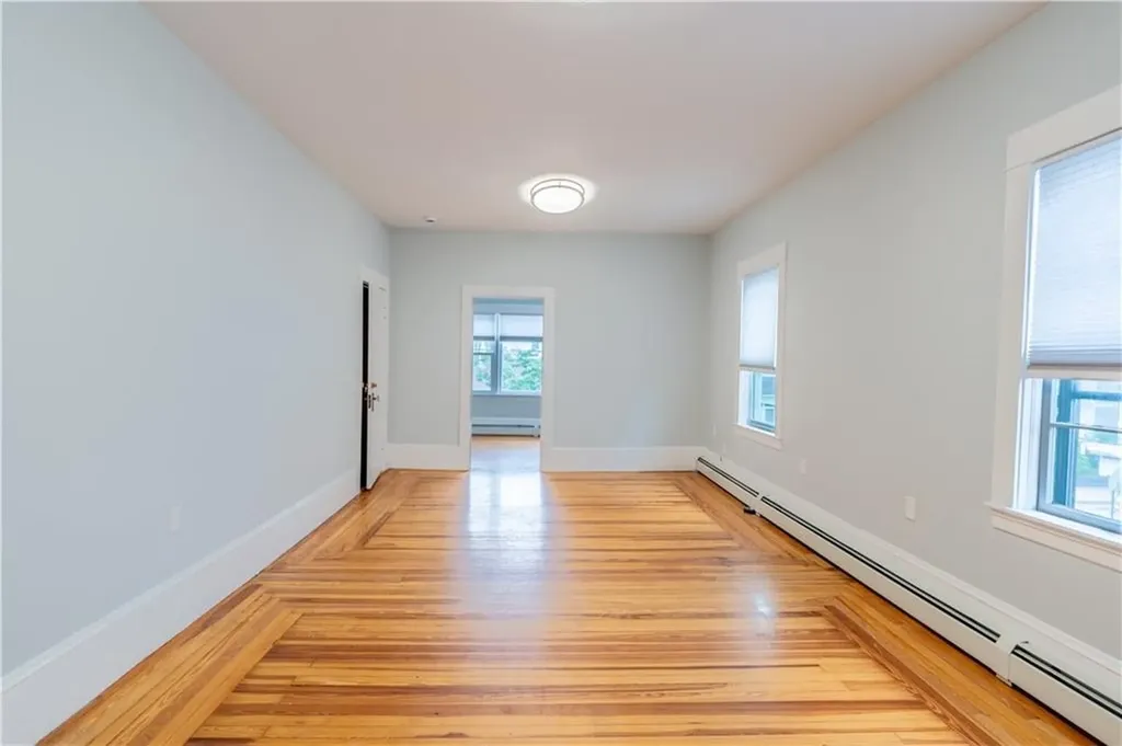 168 Waterman Avenue East Providence RI 02914