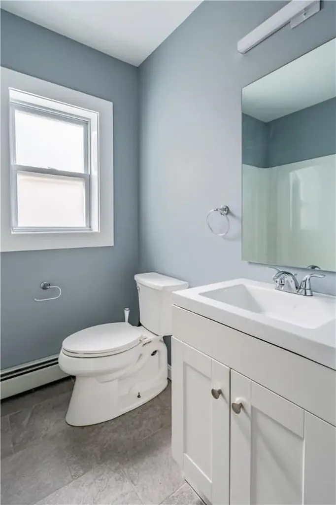 168 Waterman Avenue East Providence RI 02914
