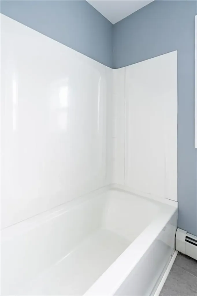 168 Waterman Avenue East Providence RI 02914