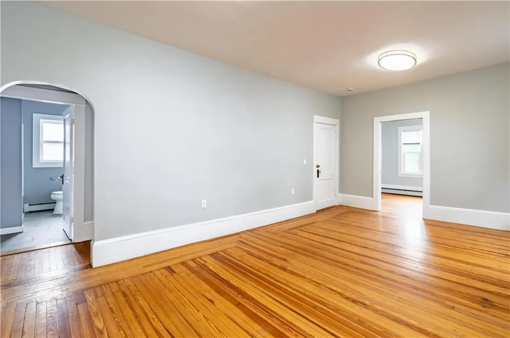 168 Waterman Avenue East Providence RI 02914