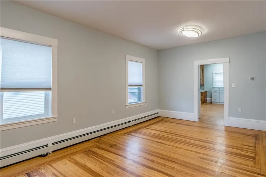 168 Waterman Avenue East Providence RI 02914