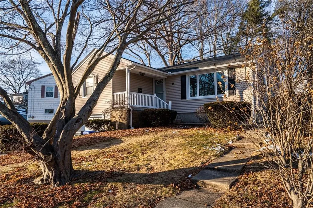 24 Howard Avenue North Providence RI 02911