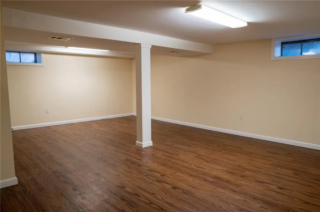 24 Howard Avenue North Providence RI 02911