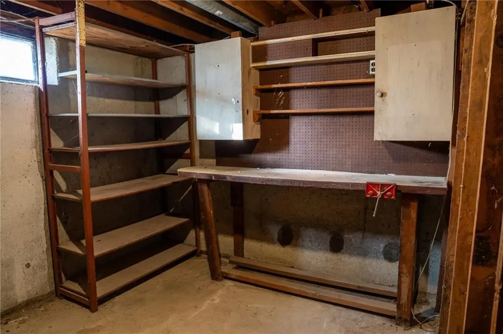 24 Howard Avenue North Providence RI 02911