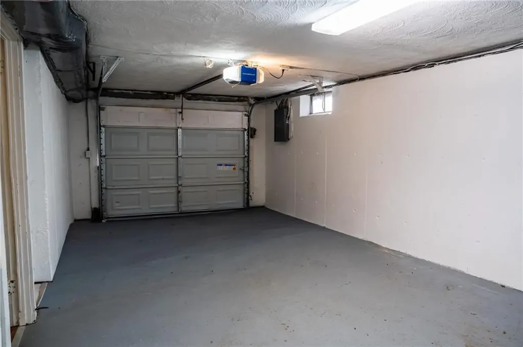 24 Howard Avenue North Providence RI 02911