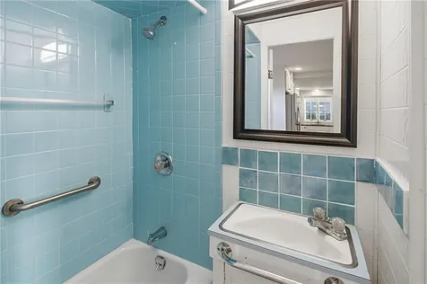 191 S Spruce Street East Providence RI 02914