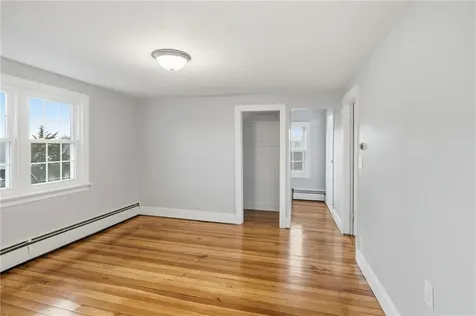 191 S Spruce Street East Providence RI 02914