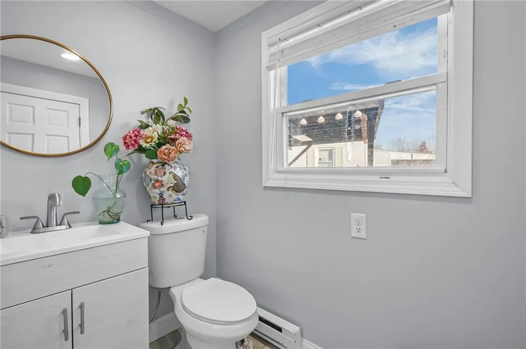 366 Woodbine Street Cranston RI 02910