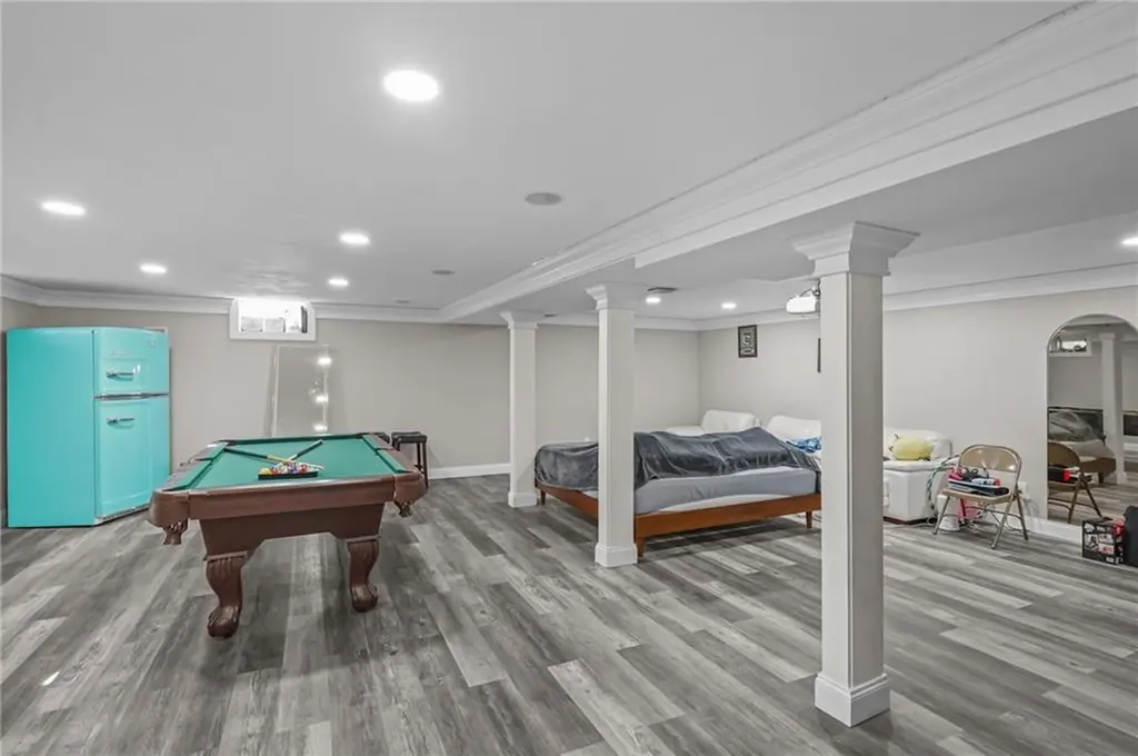 366 Woodbine Street Cranston RI 02910