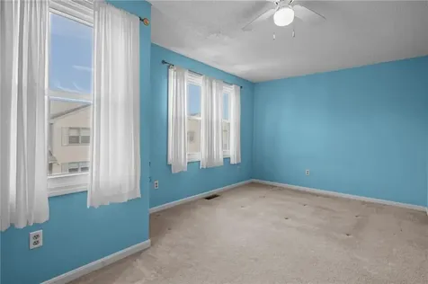 1603 Plainfield Pike Johnston RI 02919