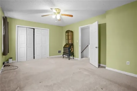 1603 Plainfield Pike Johnston RI 02919