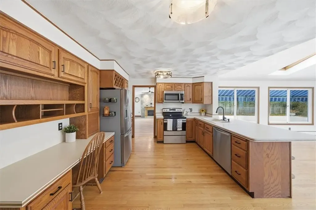 8 Meadow Lane Coventry RI 02816