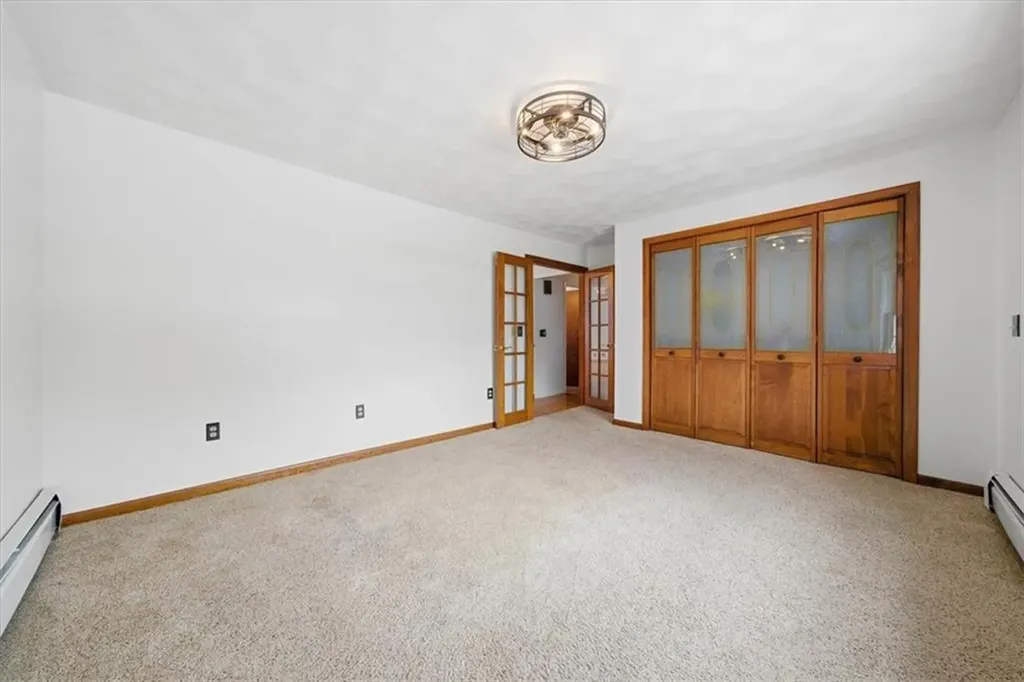 8 Meadow Lane Coventry RI 02816