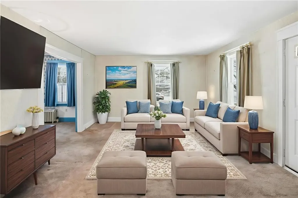 124 Ferris Avenue East Providence RI 02916