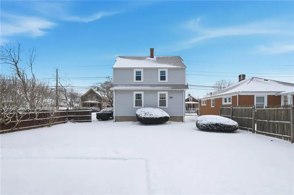 124 Ferris Avenue East Providence RI 02916