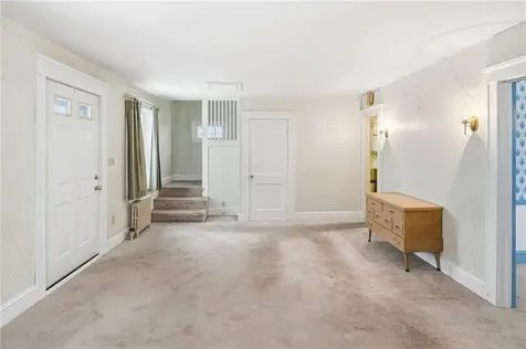 124 Ferris Avenue East Providence RI 02916