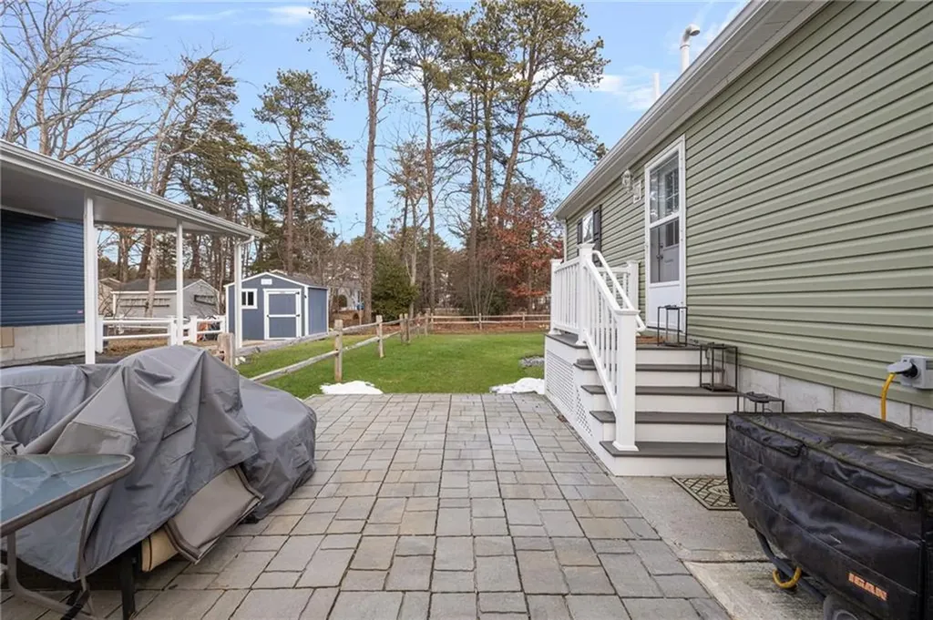 4 Cheryl Lane Coventry RI 02816