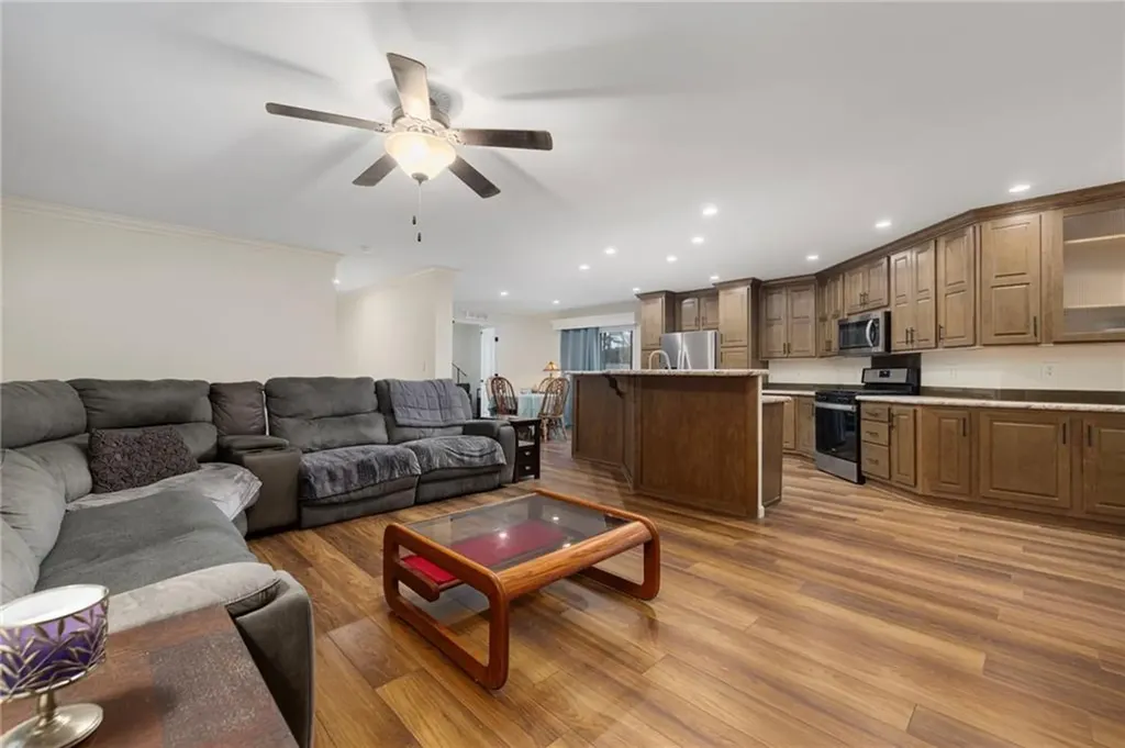 4 Cheryl Lane Coventry RI 02816