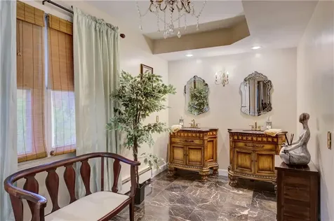 181 Heritage Drive Warwick RI 02818