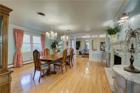 181 Heritage Drive Warwick RI 02818