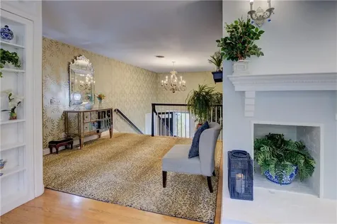 181 Heritage Drive Warwick RI 02818