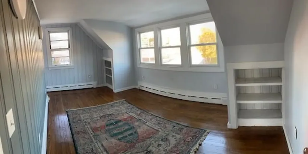 52 Spruce Street Westerly RI 02891