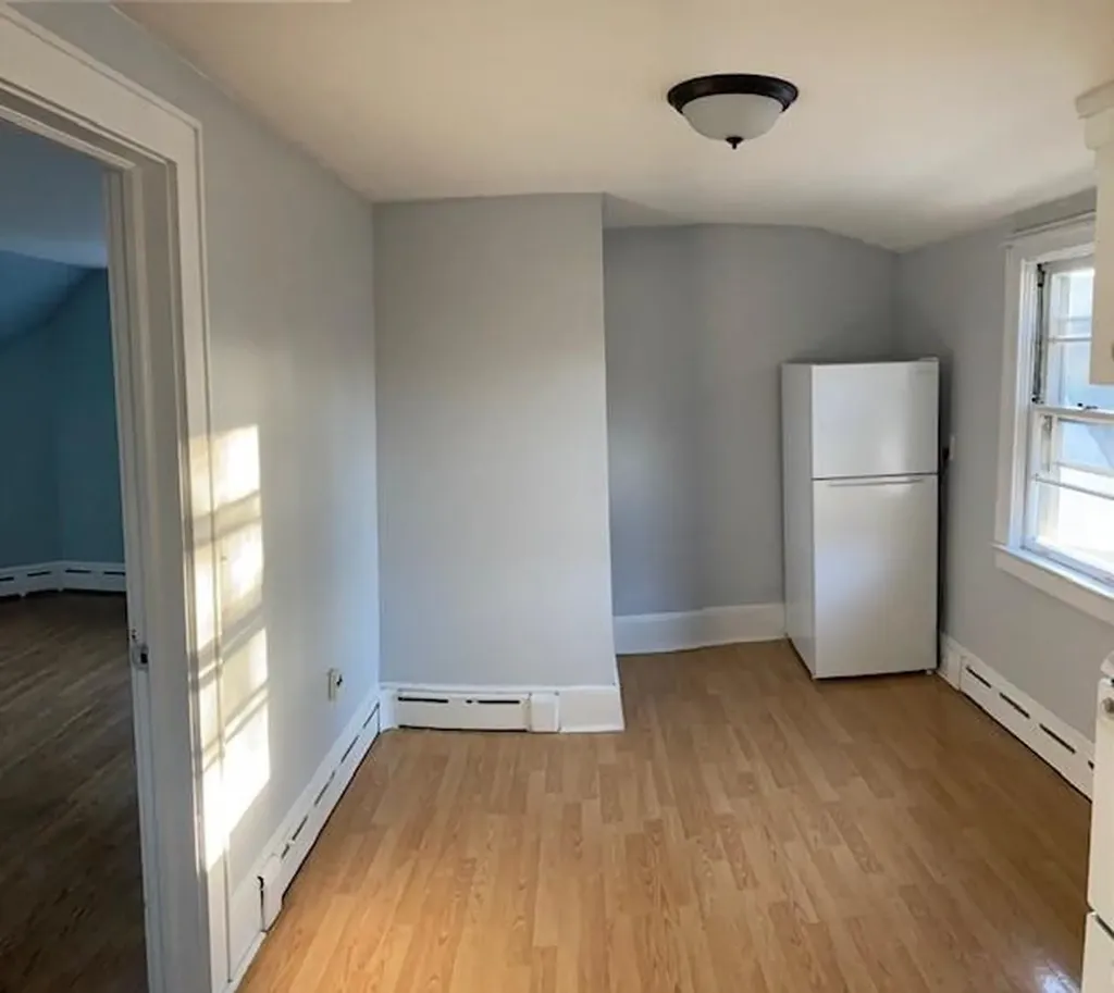 52 Spruce Street Westerly RI 02891