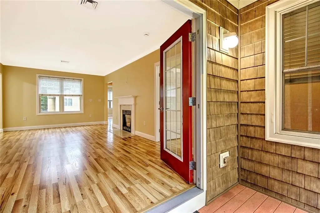 70 Turner Street Warwick RI 02886