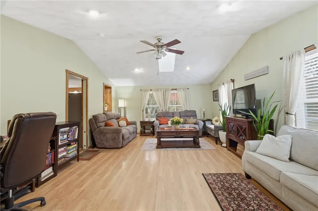 804 Waites Corner Road South Kingstown RI 02892