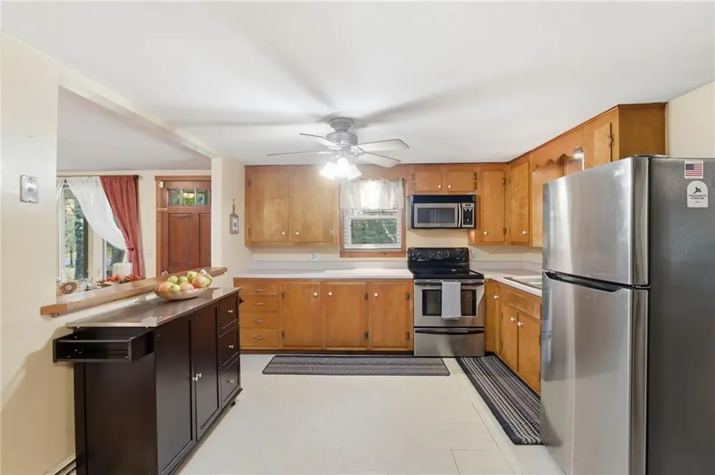 804 Waites Corner Road South Kingstown RI 02892