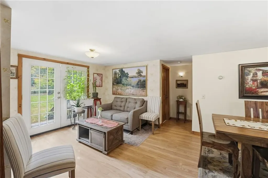 804 Waites Corner Road South Kingstown RI 02892