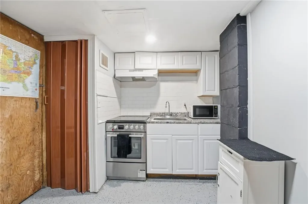 804 Waites Corner Road South Kingstown RI 02892