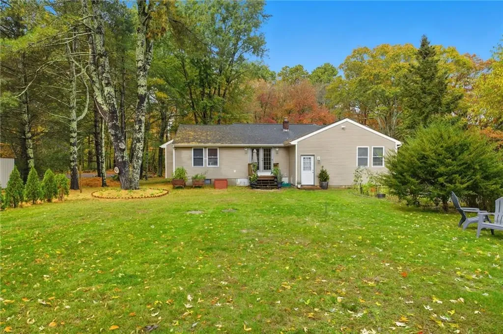 804 Waites Corner Road South Kingstown RI 02892