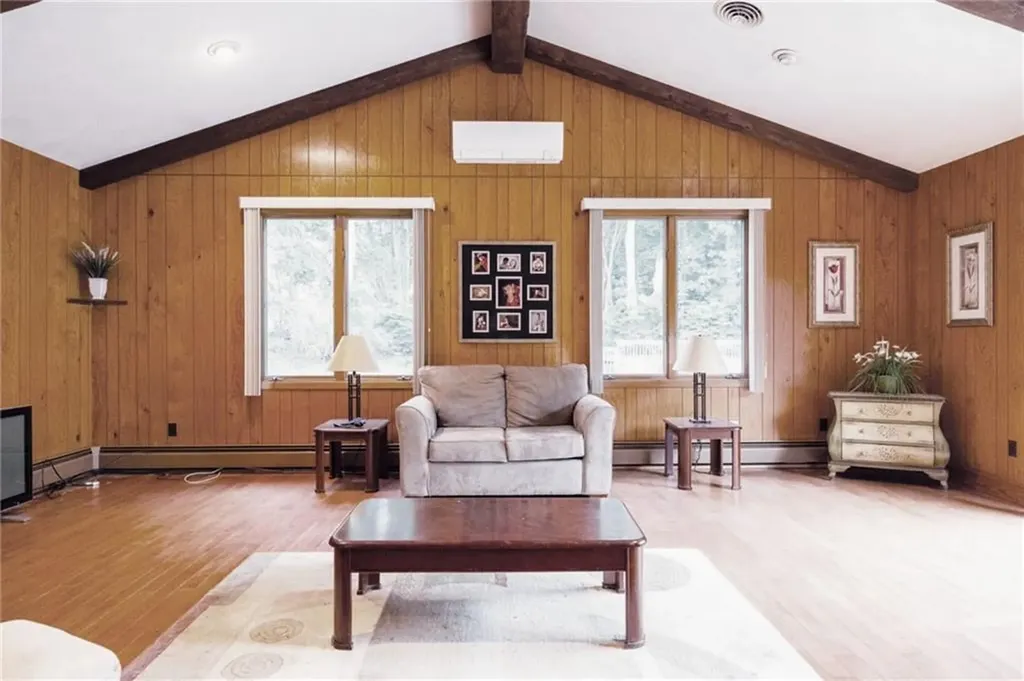 22 Grove Avenue North Providence RI 02911