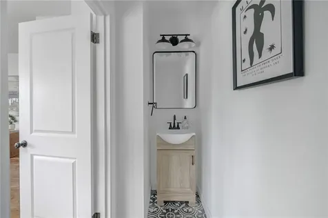 26 Ledge Drive West Warwick RI 02893