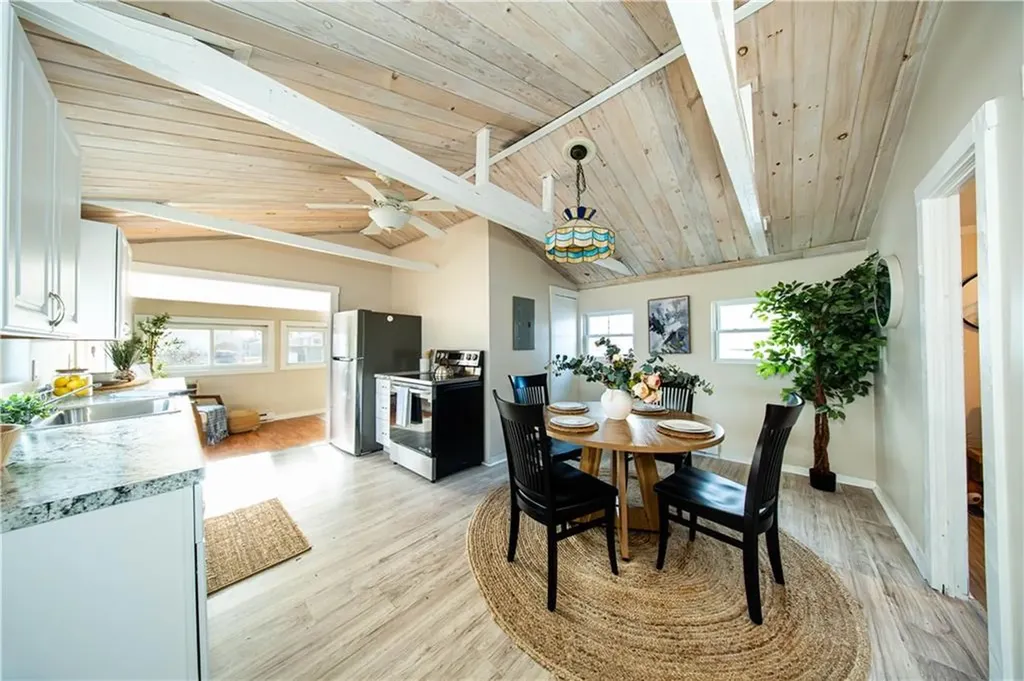 46 E Andrew Comstock Road Warwick RI 02886