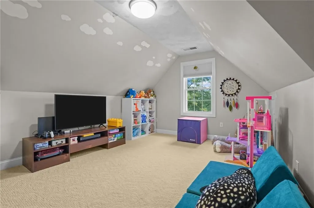 108 Moswansicut Lake Drive Scituate RI 02857